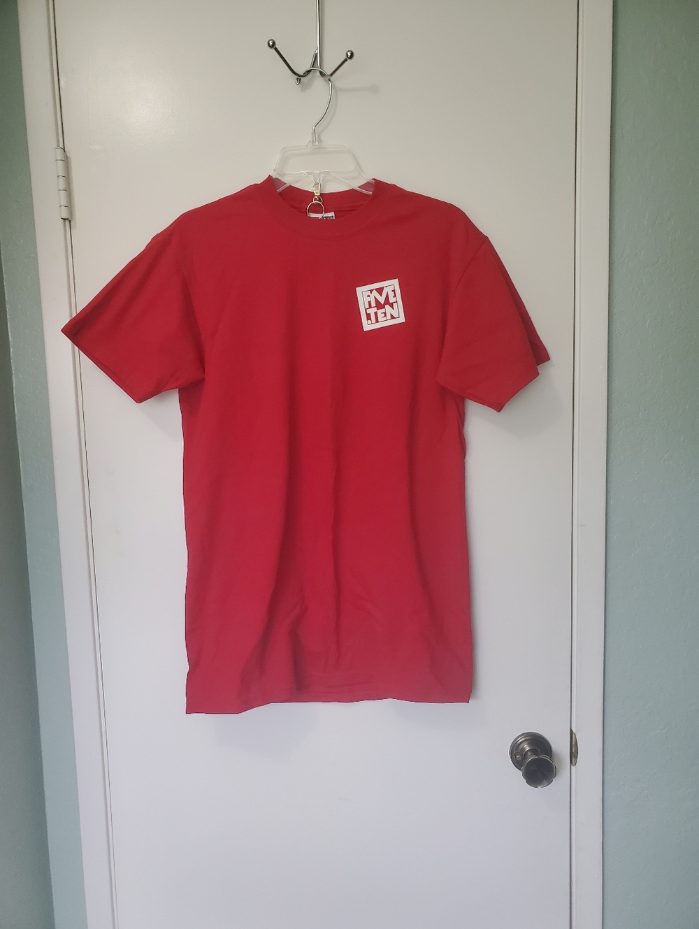 Jerzees Men's 5 10 Red Cotton T-Shirt Sz Small Mountain Biking and Climbing